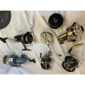 Lot of 7 Assorted Vintage Fishing Reels for Parts or Repair